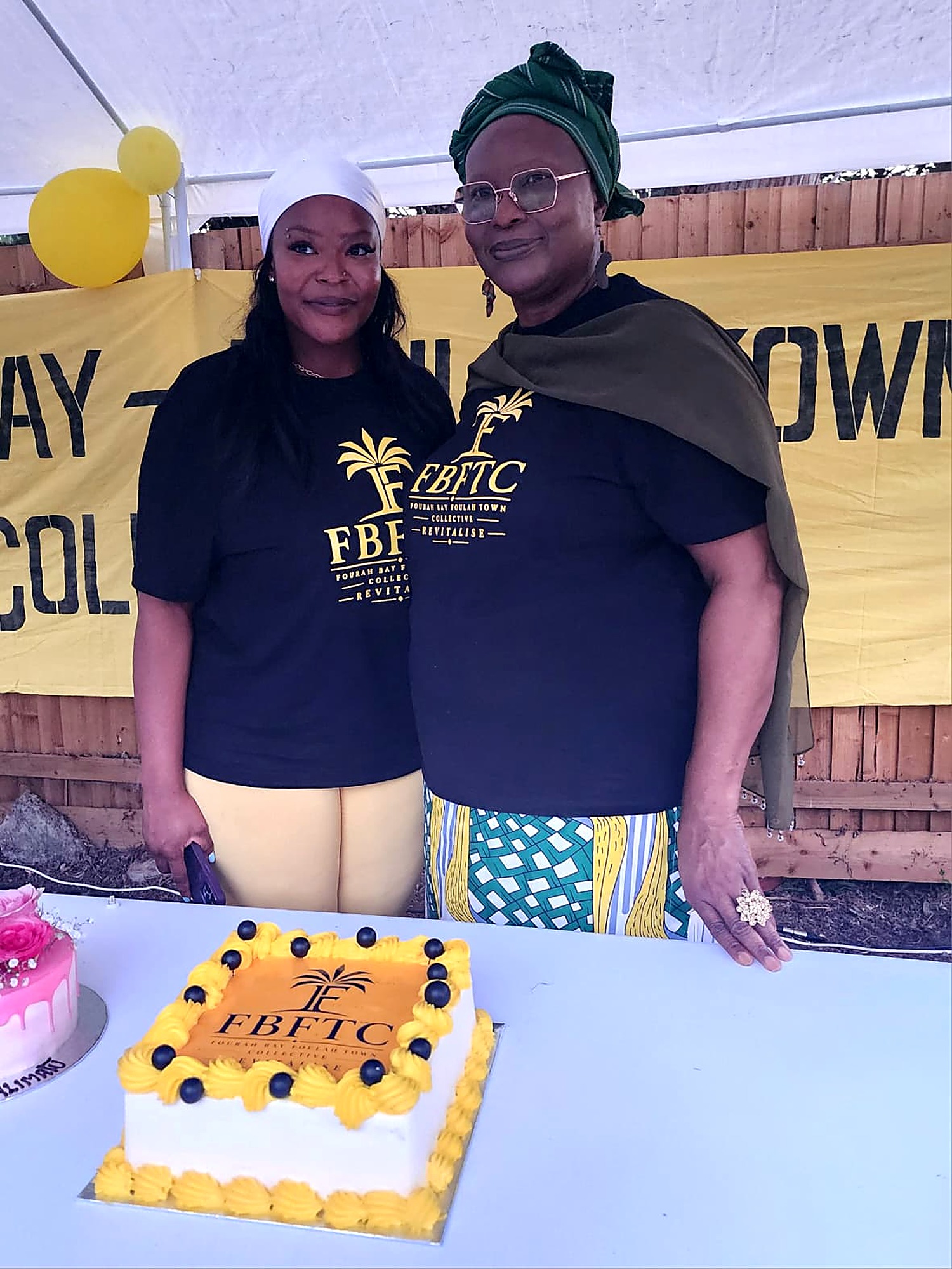 Cutting the FBFTC celebration cake